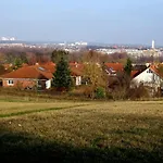 Neubrandenburg-wasser,natur,zentrum,ladestation Fuer E-autos Apartamento