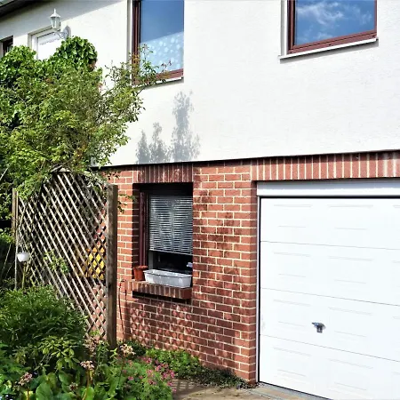 Neubrandenburg-wasser,natur,zentrum,ladestation Fuer E-autos アパート