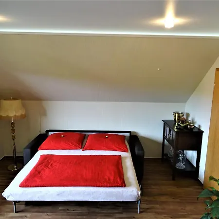 Apartamento Neubrandenburg-wasser,natur,zentrum,ladestation Fuer E-autos