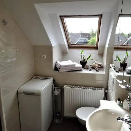 Neubrandenburg-wasser,natur,zentrum,ladestation Fuer E-autos *