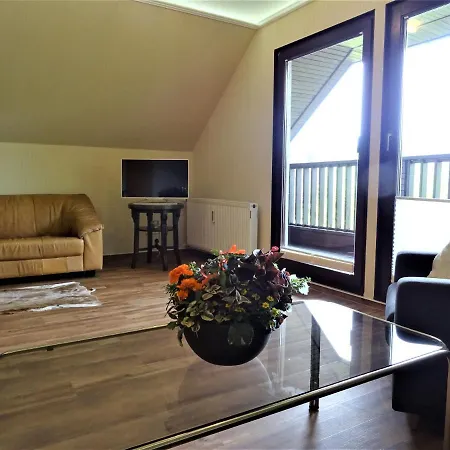 Neubrandenburg-wasser,natur,zentrum,ladestation Fuer E-autos *